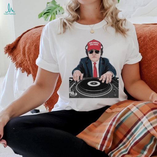 Official Trump Maga Mixing Turntable T Shirt