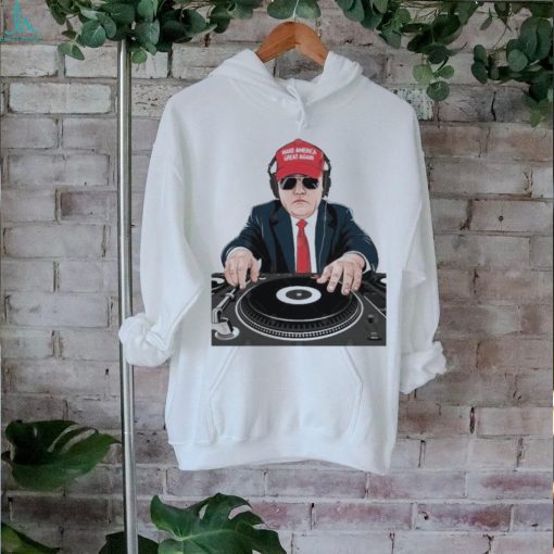 Official Trump Maga Mixing Turntable T Shirt