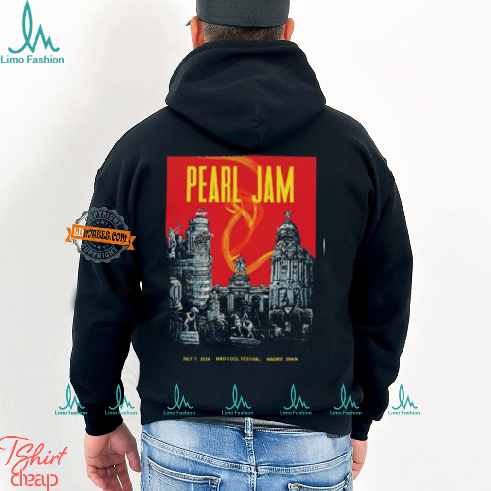 Pearl Jam Tour At Madcool Festival In Marrid Spain July 2024 Unisex T Shirt Pearl Jam Tour At Madcool Festival In Marrid Spain July 2024 Unisex T Shirt