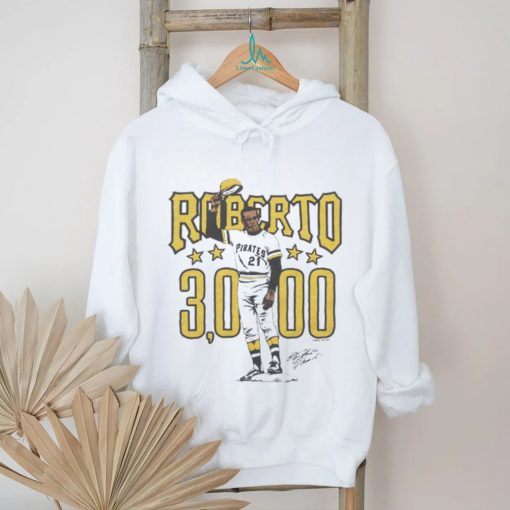 Pirates Roberto Clemente shirt