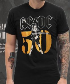 T shirt JP1880 dedicata alla band ACDC shirt