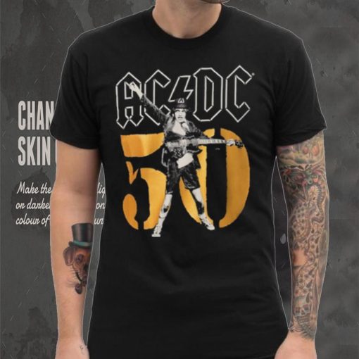 T shirt JP1880 dedicata alla band ACDC shirt