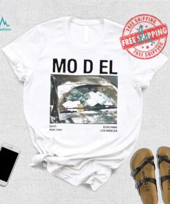 Top Wallows Model Pop Up Tee Shirt