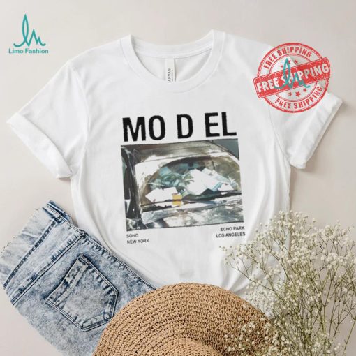Top Wallows Model Pop Up Tee Shirt