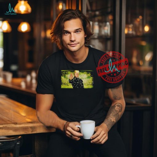 Trump Neo against shot shirt
