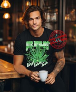Wiz Khalifa Leaf Vinyl Verse Tour T shirts