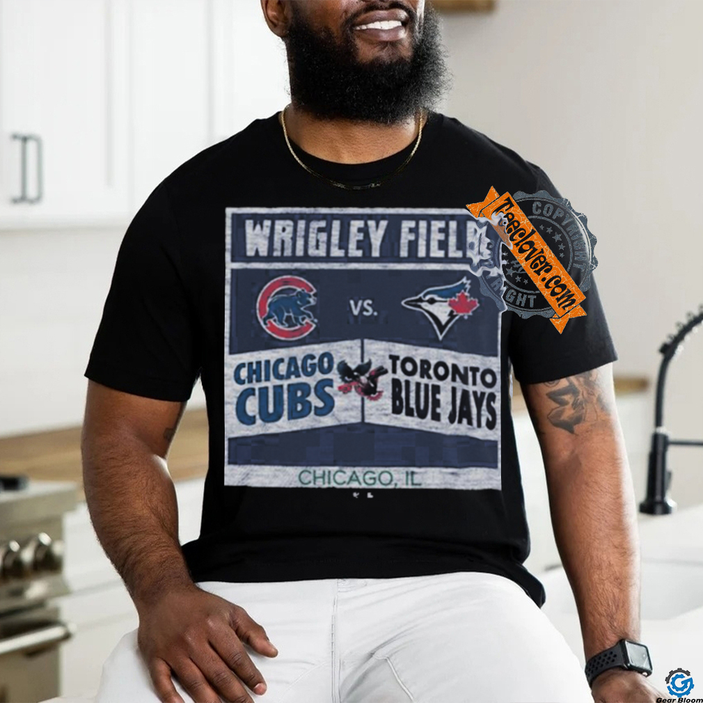 Wrigley Field Toronto Blue Jays vs Chicago Cubs 2024 Dueling Franklin T shirt Wrigley Field Toronto Blue Jays vs Chicago Cubs 2024 Dueling Franklin T shirt