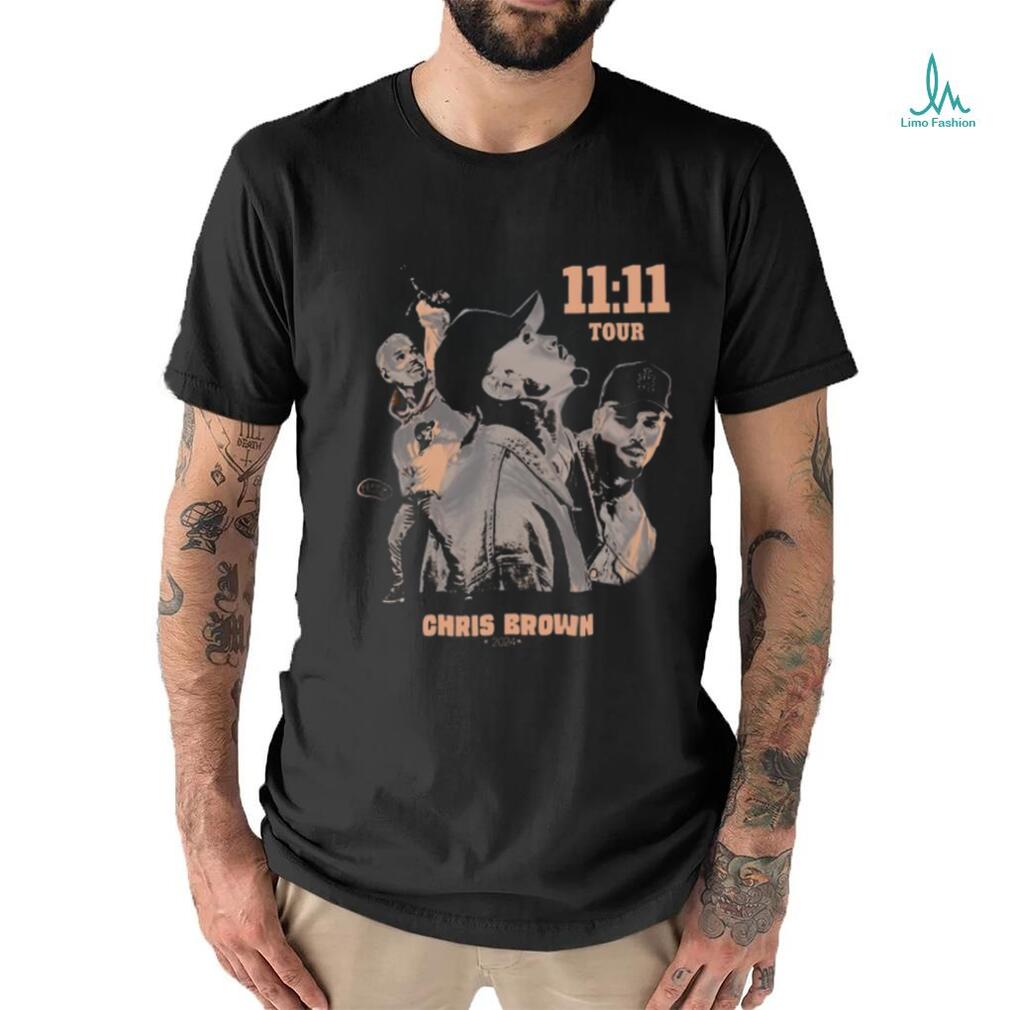 Yall She Wearing Chris Brown Tour Graphic Shirt Yall She Wearing Chris Brown Tour Graphic Shirt