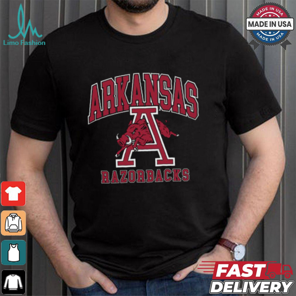 Arkansas razorbacks black classic oversized logo short sleeve fashion t shirt Arkansas razorbacks black classic oversized logo short sleeve fashion t shirt