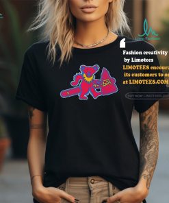 Atlanta Braves style bear Grateful Dead Shirt, hoodie, sweater, long sleeve and tank top Atlanta Braves style bear Grateful Dead Shirt