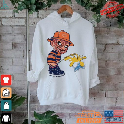 Chicago Bears Freddy Krueger pissing on Detroit Lions shirt