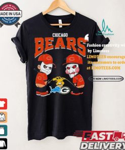 Chicago Bears NFL Halloween Peeing Funny Shirt