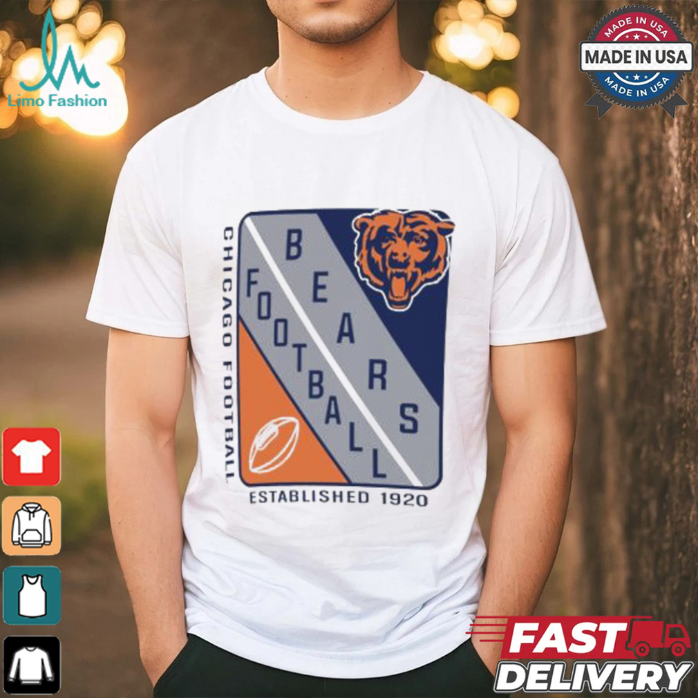 Chicago Bears Starter Shield logo shirt Chicago Bears Starter Shield logo shirt