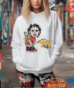 Cleveland Browns Leatherface pissing on Baltimore Ravens Shirt