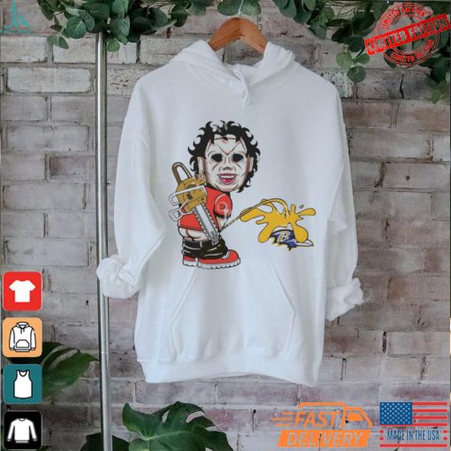 Cleveland Browns Leatherface pissing on Baltimore Ravens Shirt