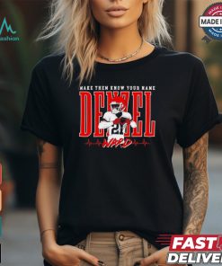Denzel Ward Cleveland Browns player make them know your name pose shirt