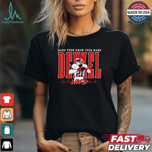 Denzel Ward Cleveland Browns player make them know your name pose shirt