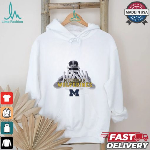 Design Michigan Wolverines Kevin Raglan Sun Shirt