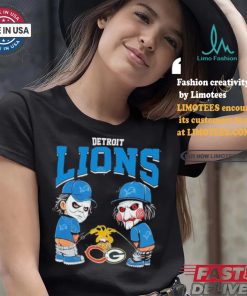 Detroit Lions NFL Halloween Peeing Funny Shirt