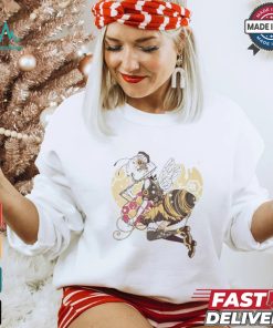 Golden Guardian Of The Hive, This Ethereal Anime Character Blends The Elegance T shirt