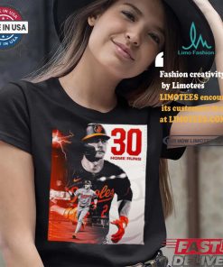 Gunnar Henderson hits the 30 HR mark for the first time in his career Shirt