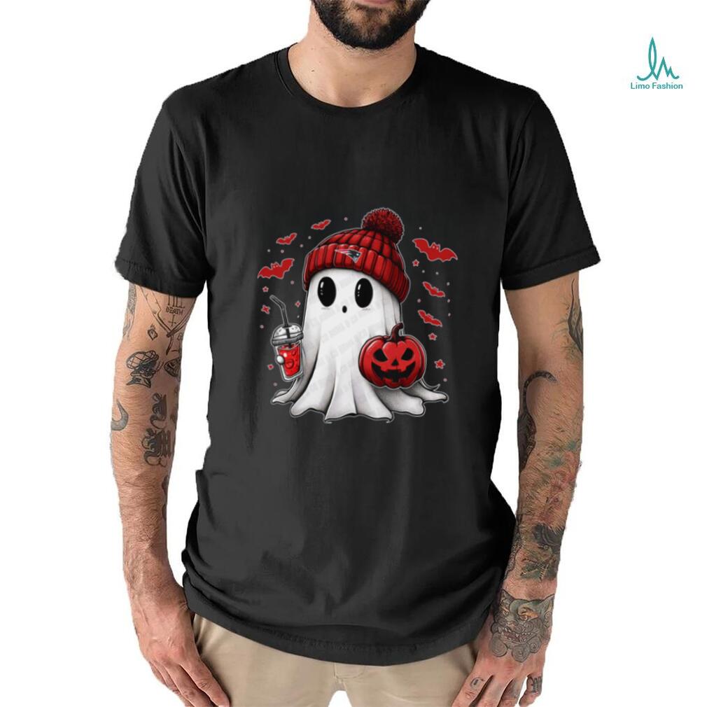 Halloween New England Patriots NFL Football Fan Ghost with Pumpkin shirt Halloween New England Patriots NFL Football Fan Ghost with Pumpkin shirt