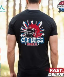 Image One Men's Mississippi State Bulldogs Grey Helmet Star T Shirt