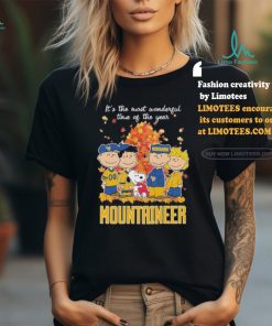 It’s The Most Wonderful Time Of The Year Peanuts Characters X West virginia Mountaineers Shirt