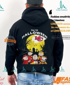 Kansas City Chiefs Snoopy Time For Halloween And The Chiefs Love T Shirt
