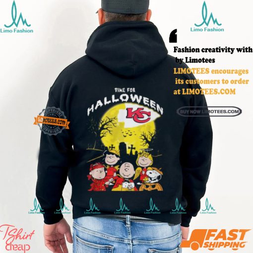 Kansas City Chiefs Snoopy Time For Halloween And The Chiefs Love T Shirt