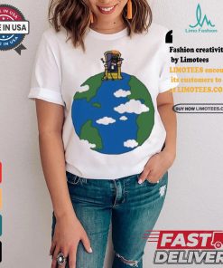 Lebron James King Of The World T shirts