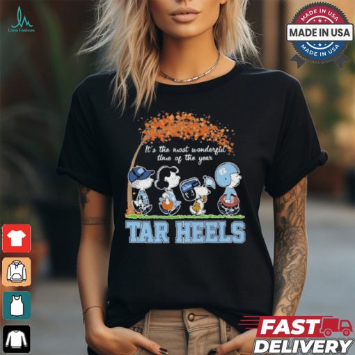 Logo Tar Heels Snoopy Fall It’s Most Wonderful Time Of The Year Shirt