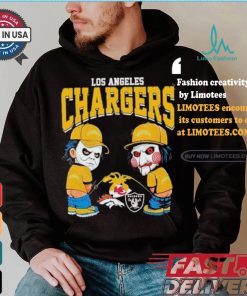 Los Angeles Chargers NFL Halloween Peeing Funny Shirt
