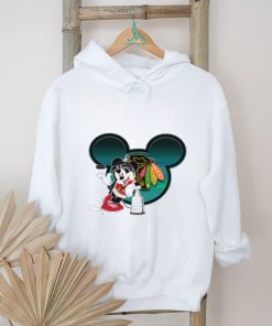NHL Chicago Blackhawks Stanley Cup Mickey Mouse Disney Hockey T Shirt