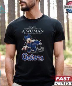 Never Underestimate A Woman Who Understands Football And Loves Florida Gators x Minnie Mouse T Shirt