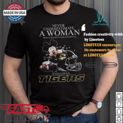 Never Underestimate A Woman Who Understands Football And Loves Missouri Tigers x Minnie Mouse T Shirt