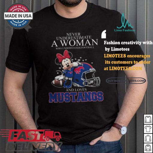 Never Underestimate A Woman Who Understands Football And Loves SMU Mustangs x Minnie Mouse T Shirt