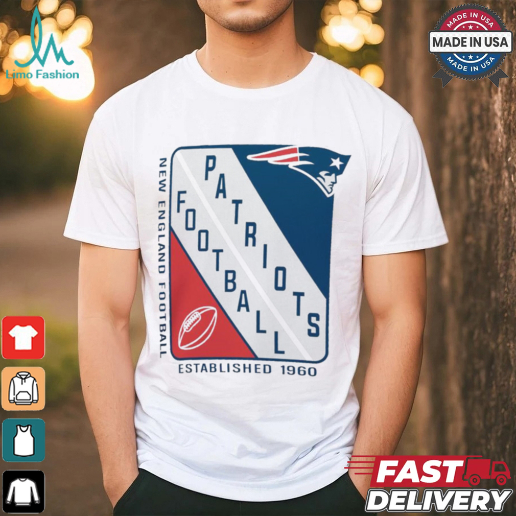 New England Patriots Starter Shield Logo T Shirt New England Patriots Starter Shield Logo T Shirt