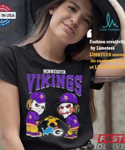 New Minnesota Vikings NFL Halloween Peeing Funny Shirt