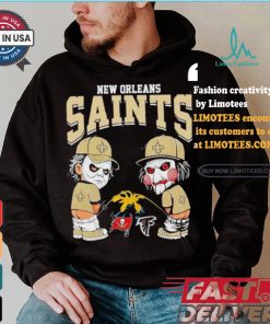 New Orleans Saints NFL Halloween Peeing Funny Shirt