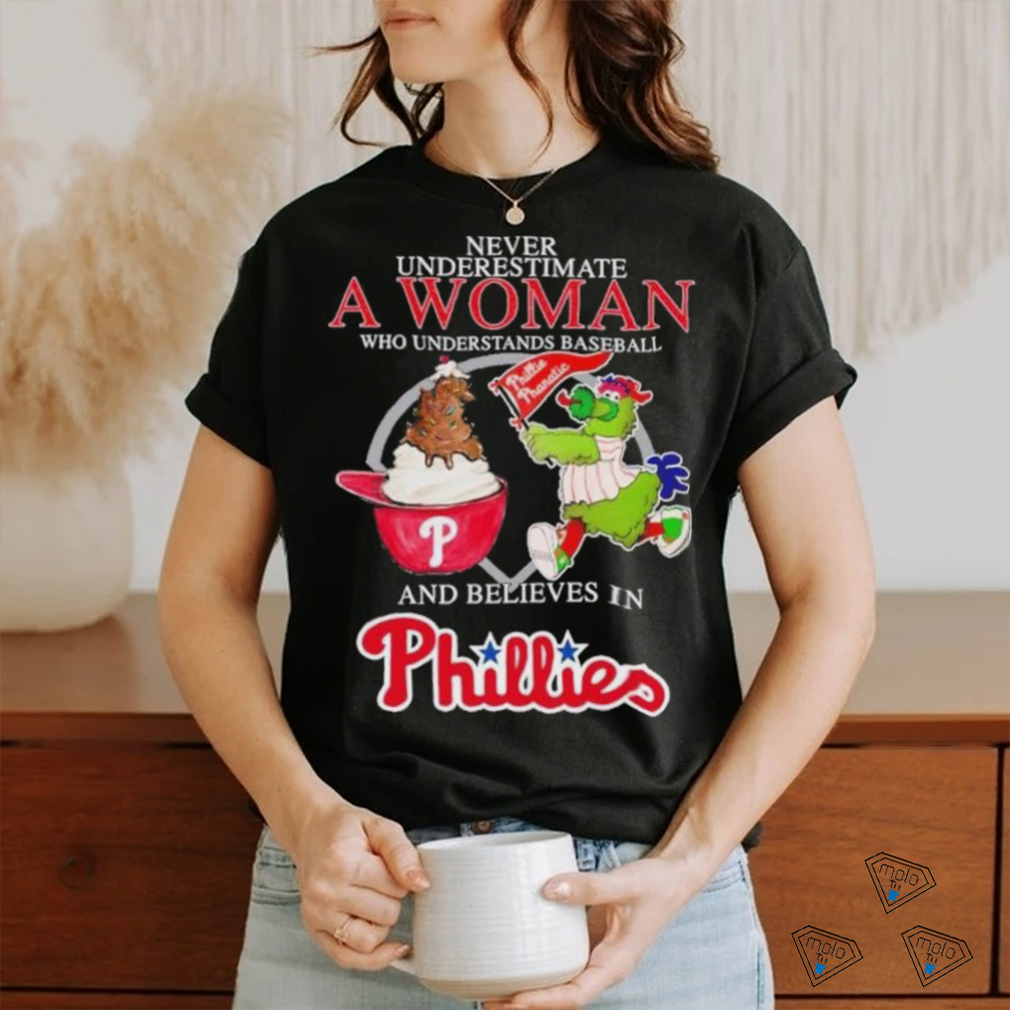 Official Never Underestimate A Woman Who Understands Baseball And Believe Philadelphia Phillies Diamondbacks Mascot T shirt Official Never Underestimate A Woman Who Understands Baseball And Believe Philadelphia Phillies Diamondbacks Mascot T shirt