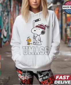 Official Snoopy And Woodstock Peanuts x UMass Hockey Anthem t shirt