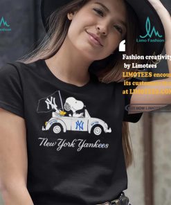 Official Snoopy Drives Car With New York Yankees Flag T Shirt