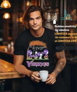 Official Snoopy Peanuts Minnesota Vikings Fall Is Wonderful Time Of The Years T Shirt