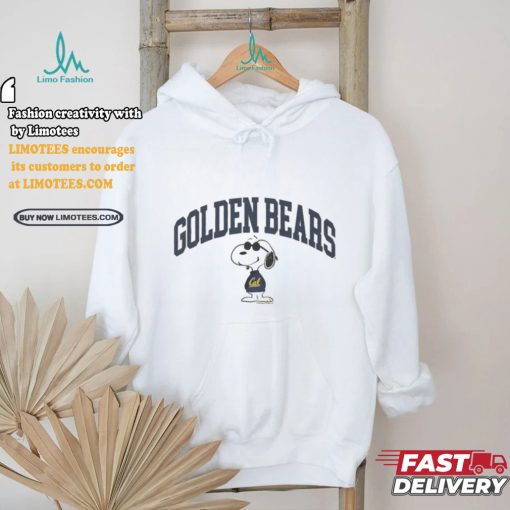 Official Snoopy Peanuts x California Bears Joe College Painting t shirt