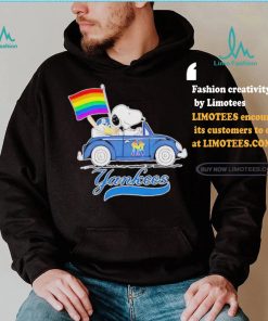 Official Snoopy and Woodstock Driving Car New York Yankees Pride Flag T Shirt