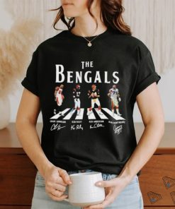 Official The Bengals Abbey Road Chad Johnson Ken Riley Ken Anderson And Anthony Munoz Signatures Shirt
