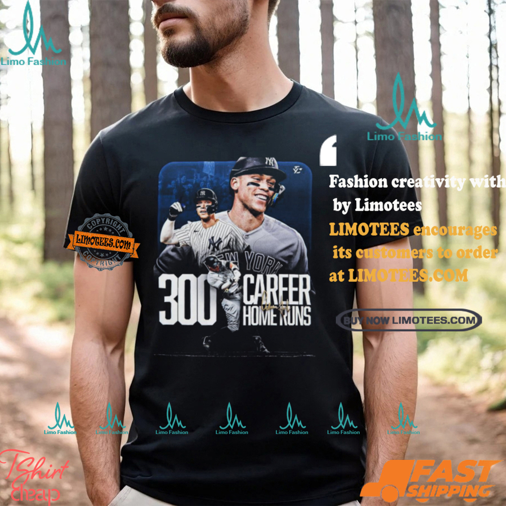 Poster 300 Career Home Runs Aaron Judge New York Yankees signature t shirt