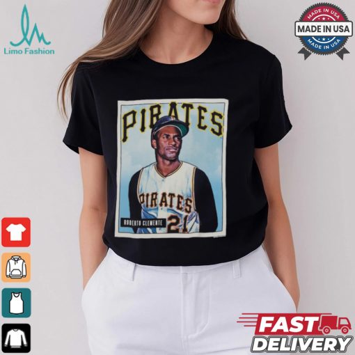 Roberto Clemente Black Pittsburgh Pirates Collectors Connection T Shirt