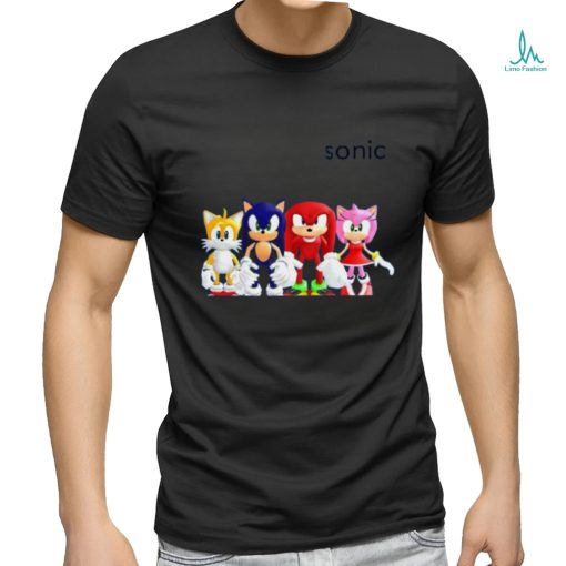 Skeeter Mcbeaver Wearing Say It Aint Sonic Weezer Tee Shirt